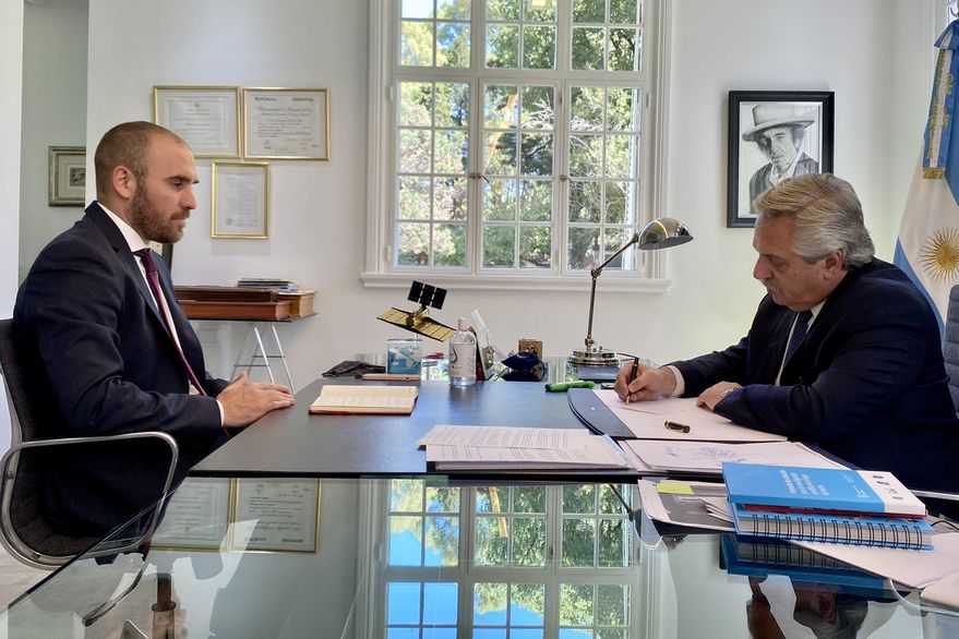 Cómo cierran el año cada una de las variables económicas que despiertan alertas para 2022